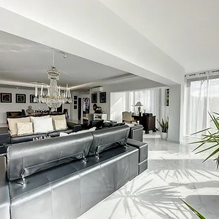 Summer Cascade Luxury Sylisia Carvoeiro Pensionat